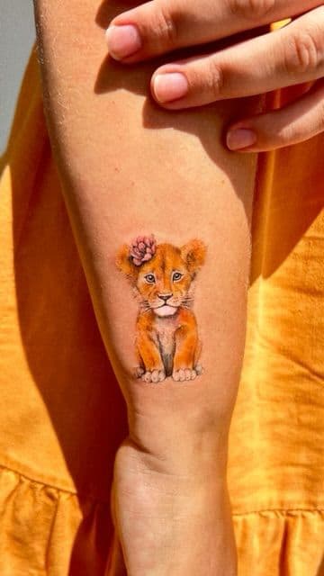 fine-line tattoo · piece 05 · Aleksandra, Kraska Tattoo, Rishon LeZion