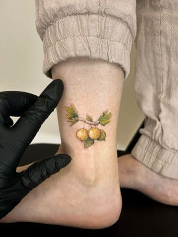 fine-line tattoo · piece 06 · Aleksandra, Kraska Tattoo, Rishon LeZion