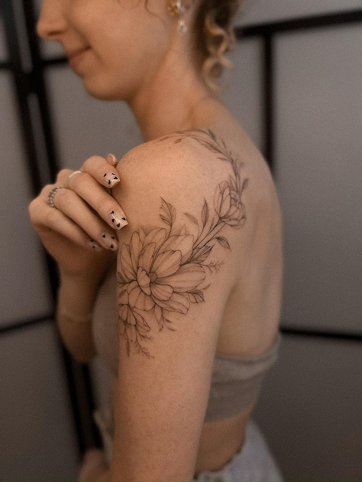fine-line tattoo · piece 40 · Aleksandra, Kraska Tattoo, Rishon LeZion